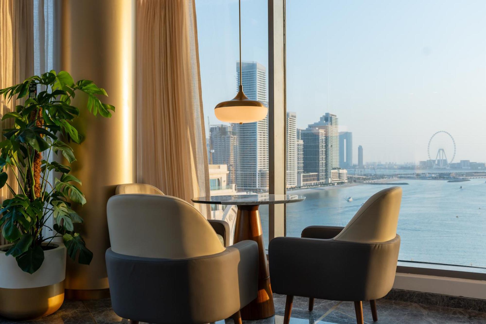 Tumbi West Palm Beach Hotel Dubai,Tapestry Collection Hilton Eksteriør billede