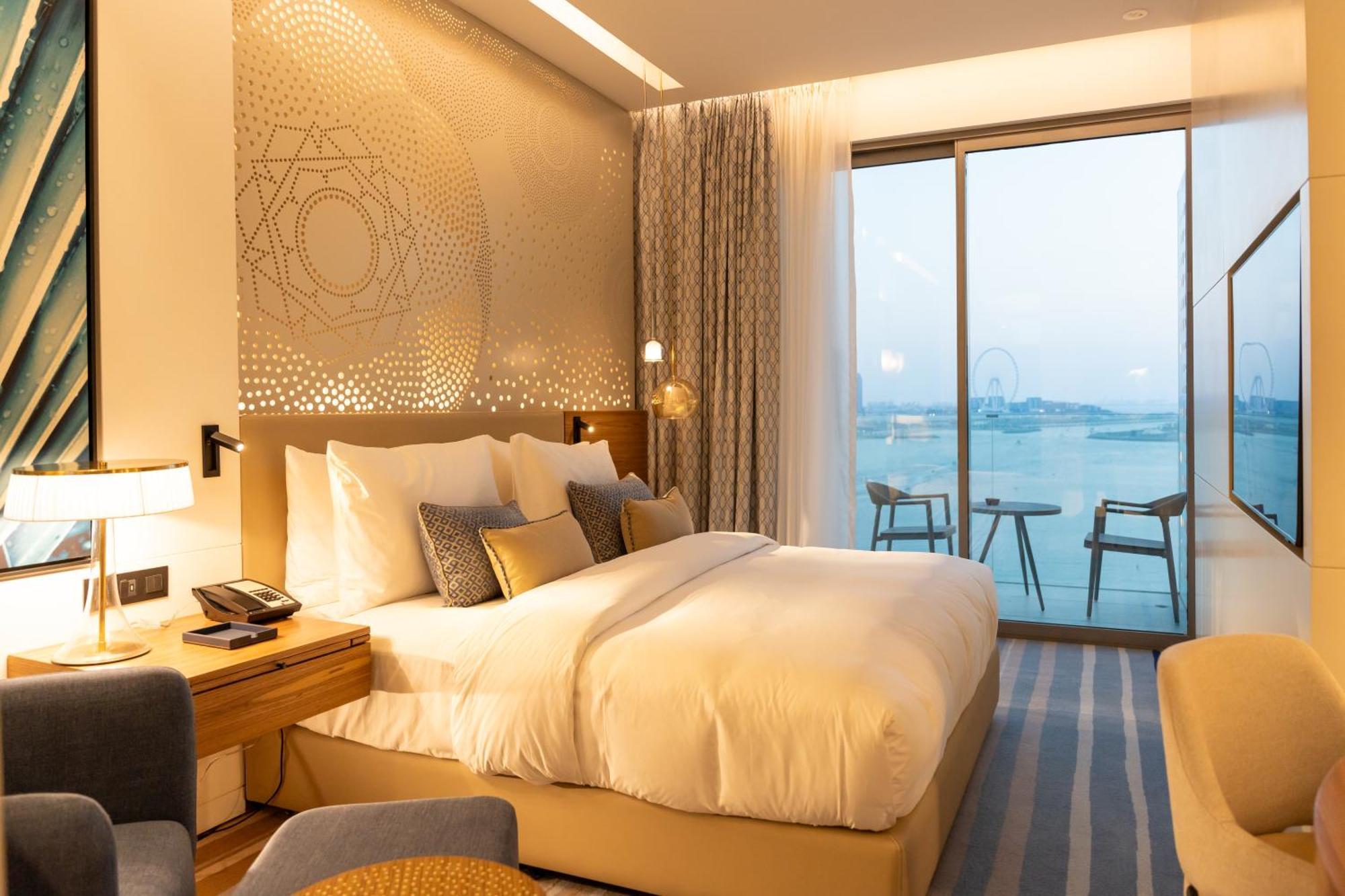 Tumbi West Palm Beach Hotel Dubai,Tapestry Collection Hilton Eksteriør billede